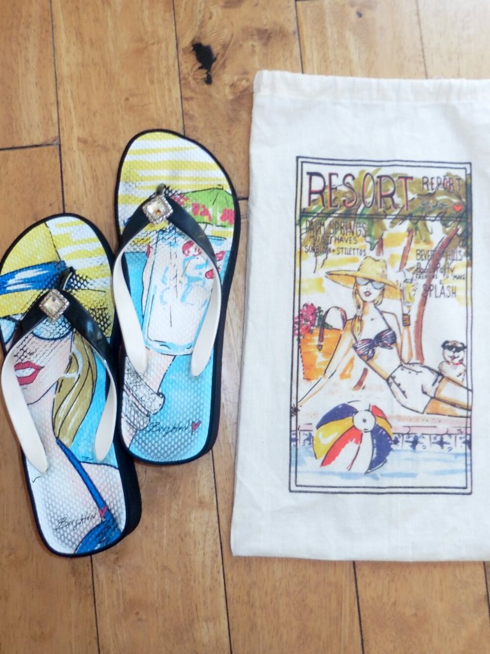 Brighton Chic Ahoy Beachy Sandals Flip Flops Size 7.5 with Carrying Dust Bag